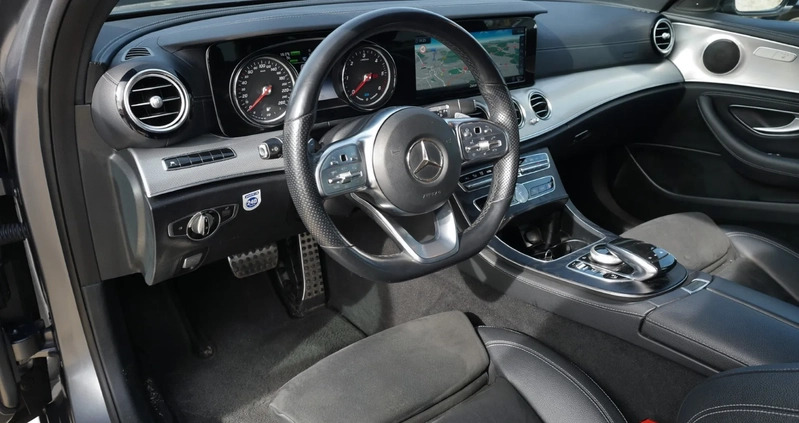 Mercedes-Benz Klasa E cena 141991 przebieg: 170000, rok produkcji 2020 z Sobótka małe 781